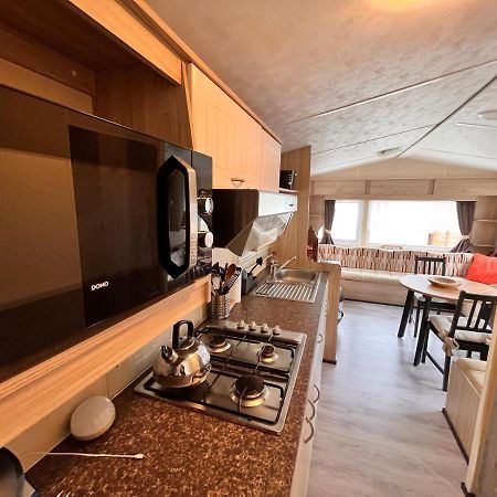 Le Pere Andre Hotton Hotell Exteriör bild