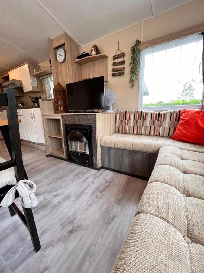 Le Pere Andre Hotton Hotell Exteriör bild