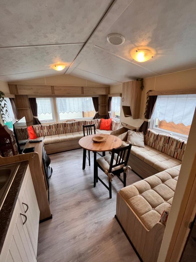 Le Pere Andre Hotton Hotell Exteriör bild